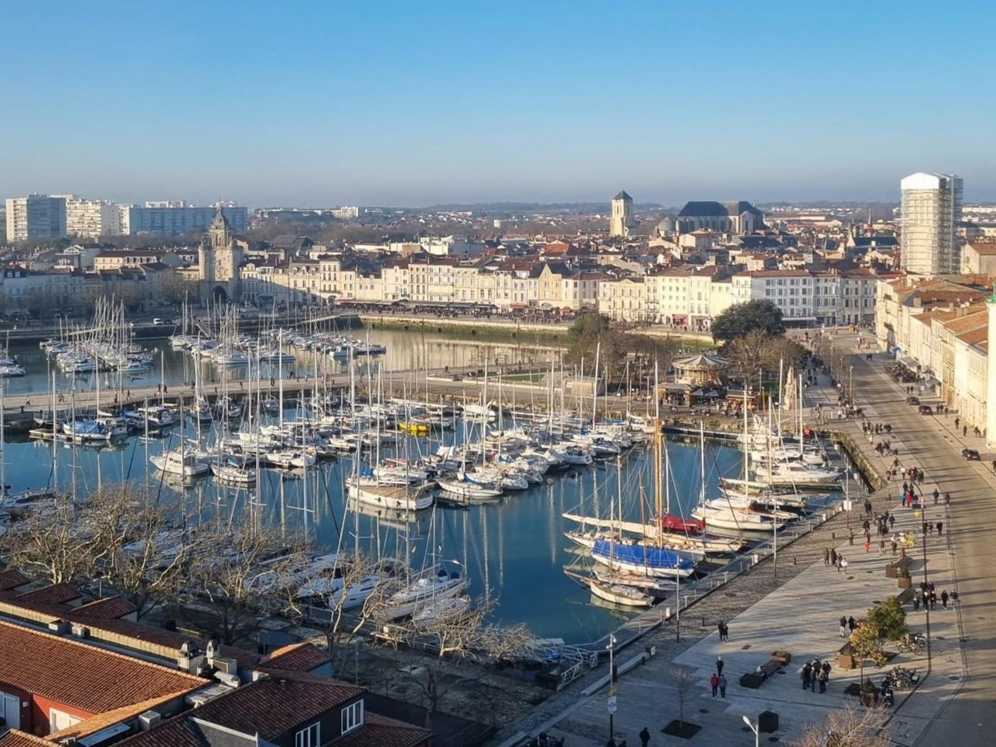 Charmant Studio 37M2 Centre-Ville La Rochelle, Proche Vieux Port, Equipe Pour 2/3 Personnes - Fr-1-535-40 لا روشيل المظهر الخارجي الصورة